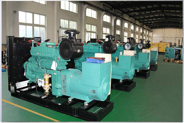 海南發(fā)電機(jī)組與?？诜鍘r裝飾公司合作成功