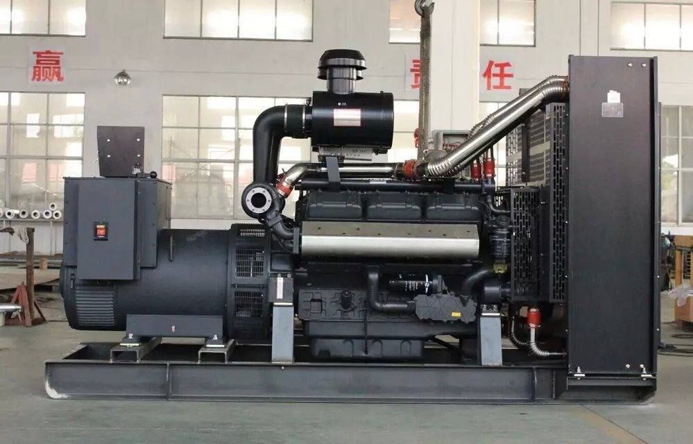 ?？诎l(fā)電機(jī)組廠家成交一臺(tái)550KW