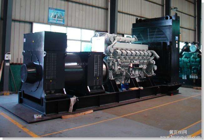 ?？诎l(fā)電機組出租6LTAA8.9-G3成功出廠