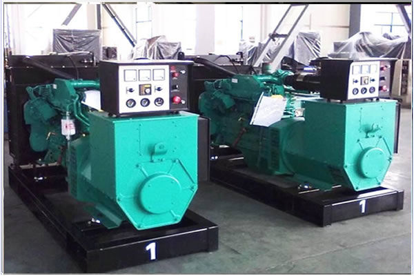 發(fā)電機(jī)報(bào)價(jià)表_380kw康明斯柴油發(fā)電機(jī)成功出廠